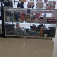 ویترین چوب و شیشه فقط ۸۰۰