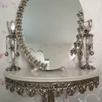 آینه و شمعدان