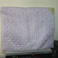 تشک تخت خواب جنس عالی کم استفاده شده