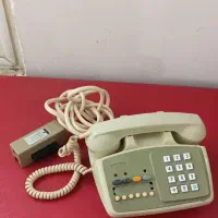 تلفن ژا‌پنی قدیمی