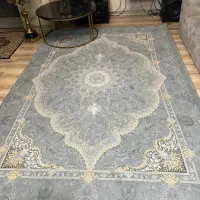 رو فرشی کشدار سالم و تمیز