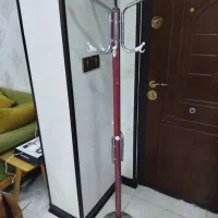 چوب لباسی ایستاده