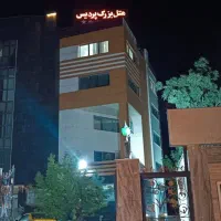 فروش هتل سه ستاره پردیس عجبشیر ۳۲۰۰ متری ۵ خوابه|فروش آپارتمان|عجب شیر, |دیوار