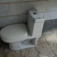 توالت فرنگی در حد نو و کامل سالم|لوازم سرویس بهداشتی|بهارستان, |دیوار