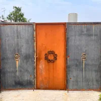 فروش در و پنجره آلومینیومی و چوبی و آهنی