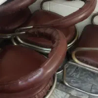 پنج عدد صندلی چرم
