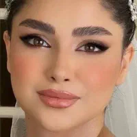 میکاپ و شنیون تخصصی و حرفه ای