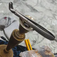 انبر دندان پزشکی