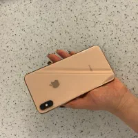 ایفون XS Max