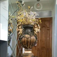 گلدان باپایه زیبا