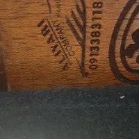 ساز قانون|سازهای سنتی|اصفهان, باغ نگاره|دیوار