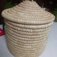 یک عدد سبد مخصوص نگهداری از برنج