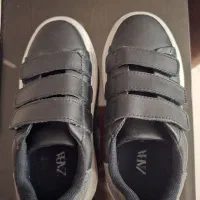 کتونی اصل ZARA سایز 30