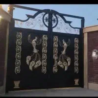 نقاشی و رنگ امیزی درب و پنجره|خدمات پیشه و مهارت|شیراز, شهرک گلدشت حافظ‎|دیوار