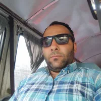راننده مینی بوس یا اویکو