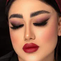 بمب تخفیفات میکاپ و شینیون|خدمات آرایشگری و زیبایی|رشت, دروازه لاکان|دیوار