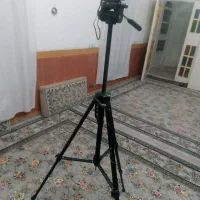 سه پایه دوربین عکاسی