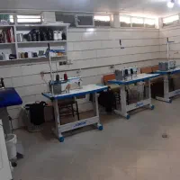 دوزنده چرخکار و وسط کار خانم و آقا