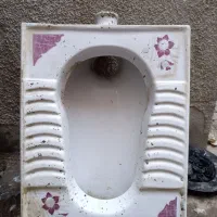 سنگ دستشویی بجنس خب محکم قدیمی
