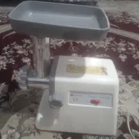 چرخ گوشتی ،نو نانیوا