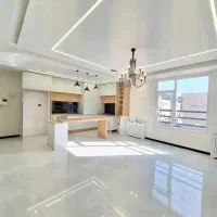۶۷متری+عروسک/نورگیر بینظیر/پارکینگ انباری