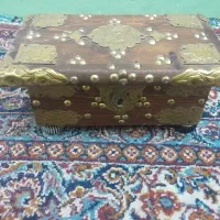 صندوق چوبی