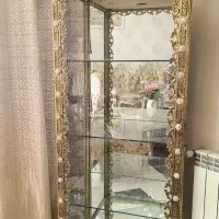 ویترین ایستاده برنز