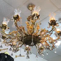 لوستر ۱۰ شاخه و ۴ عدد دیوار کوب