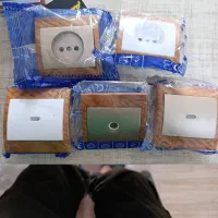 کلید تک پل و پریز مدل ثابت