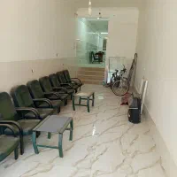 مغازه ۱۰۰ متری بر خیابان فاضل