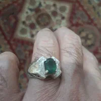 انگشتر زمرد