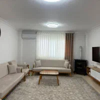 فروش واحد خوش نقشه 82 متر در صومعه سرا