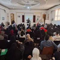 استخدام فروشنده تلفنی بیمه با حداقل حقوق 44تومان