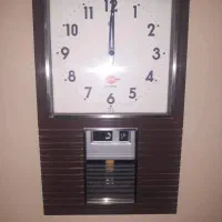 ساعت دیواری پاندول دار