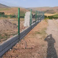 فنس کشی باغبانی پایه فنس .فنس دیوار چینی چاله کن|خدمات باغبانی و درختکاری|همدان, |دیوار