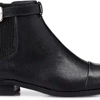 بوت کوتاه زنانه چرم طبیعی نو سایز 41 با جعبه|کیف، کفش، کمربند|تهران, شهرک شهید باقری|دیوار