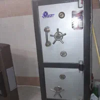 گاوصندوق ایران کاوه - دوطبقه- در حد صفر