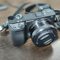 دوربین عکاسی و فیلمبرداری سونی آلفاsony alpha 6400|دوربین عکاسی و فیلم‌برداری|شیراز, گلدشت معالی‌آباد|دیوار