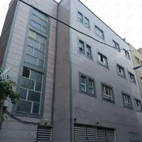 رهن اجاره آپارتمان کوچه باغ طبقه ۱