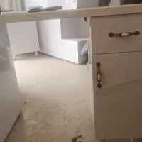 میز مانیکور