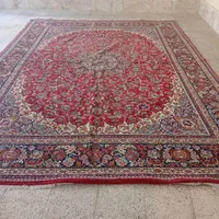 فرش رنگ لاکی