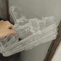 چوب لباسی بچگانه