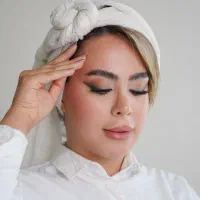 میکاپ آرتیست هستم|خدمات آرایشگری و زیبایی|مشهد, صیاد شیرازی|دیوار