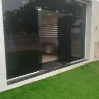 نصاب شیشه سکوریت