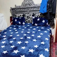 تخت خواب و ساعت|ساعت دیواری و تزئینی|مشهد, مصلی (کارمندان اول)|دیوار