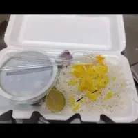 آشپزی و تهیه غذا برای کارگران