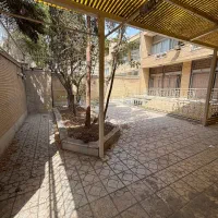 منزل دوطبقه ۳۲۰متری خیابان ملک مناسب جهت آموزشگاه