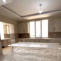 آپارتمان ۲۷۰متری/۴خواب/صفر/برق اضطراری|اجارهٔ آپارتمان|کرمان, |دیوار