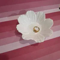 کاسه چینی وارداتی طرح گلدان آفتابگردان|ظروف سرو و پذیرایی|تهران, چیتگر شمالی|دیوار
