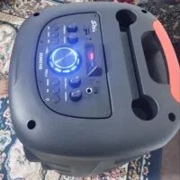 فروشی نو هست